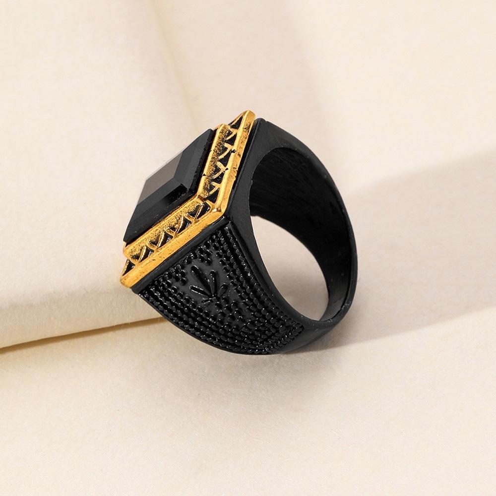 Vintage Obsidian Men's Fashion Hand Jewelry Punk Hip Hop Ring