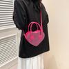 Мини-сумочка в форме сердца для женщин, стильная повседневная сумка-тоут из ПУ, сумка через плечо, черная, розово-красная, серебристая и зеленая