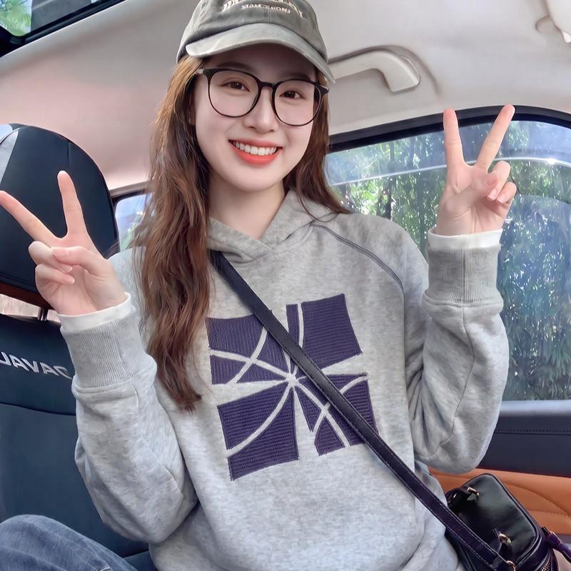 American Vintage Embroidered Hoodie Loose Fit Casual Couple Outerwear 2026 Fall Streetwear