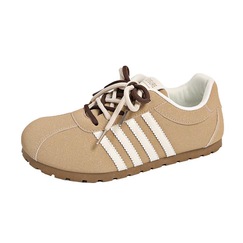 2025 маленькие белые туфли женские осенние новые корейская версия ins студентка повседневные спортивные универсальные кеды уличная съемка MXG07