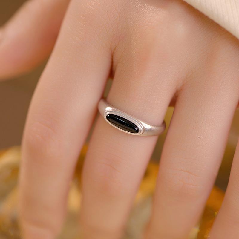 Frosted S925 Silver Ring with Black Agate & White Mother-of-Pearl - European, American, Japanese & Korean Style