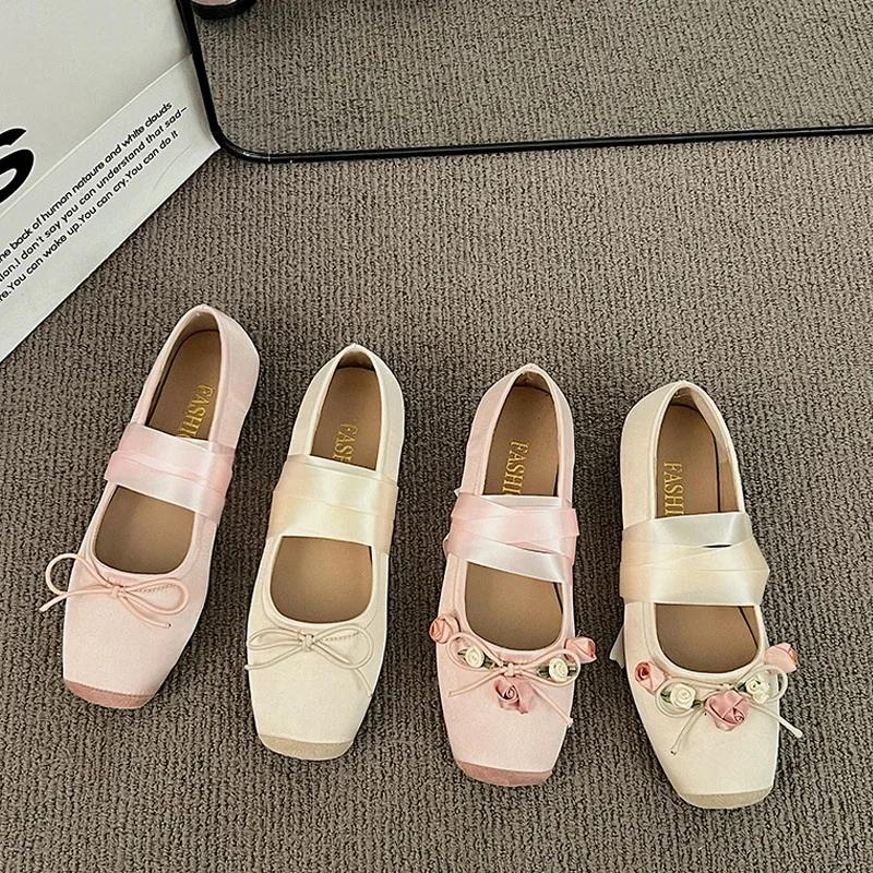 2024 Luxury Lace Tie Leg Satin Silk Ballet Flats Woman Square Toe Bowknot Elastic Band Ballerinas Ladies Wedding Floral Shoes