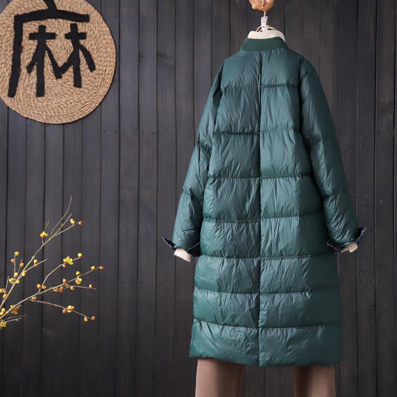 Корейская версия свободного литературного белого утиного пуховика для женщин 2024 года с бейсбольным воротником средней и длинной выше колена, теплая куртка прилив