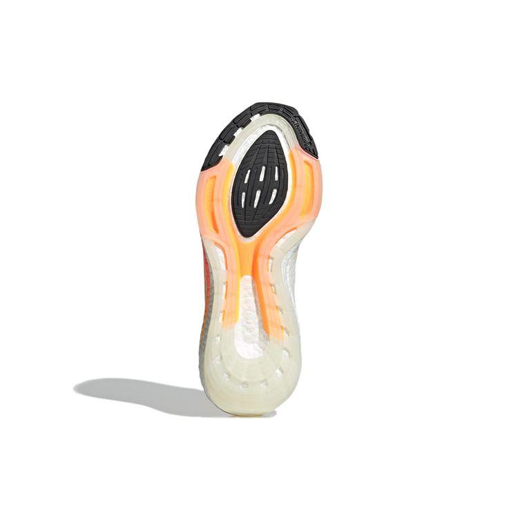 adidas Кроссовки унисекс UltraBoost 22 Flash Orange Core-Black Cloud-White HR1029