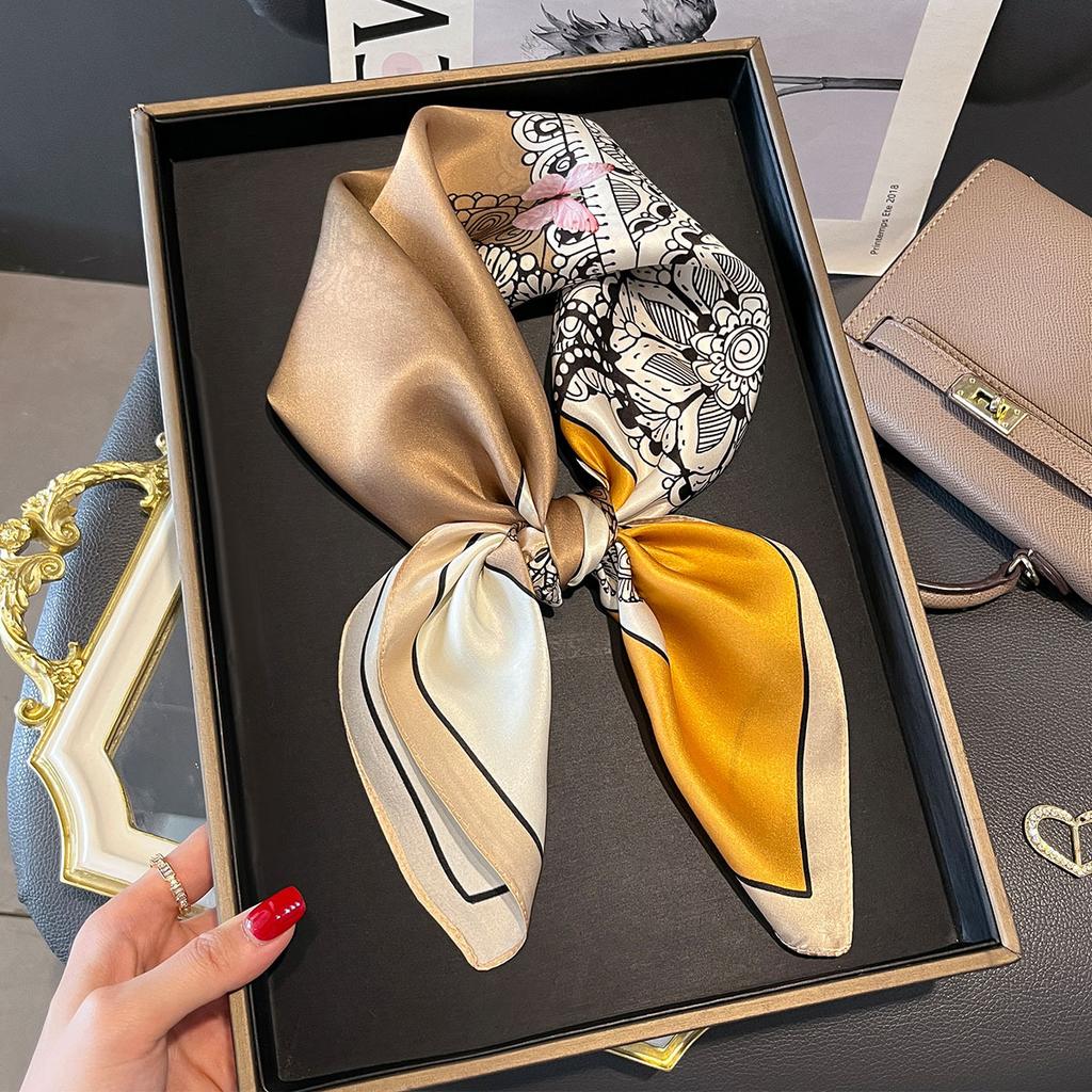 Luxury  Women Mulberry Silk Scarf Fashion Pattern Design Square Scarves Bandanna Wraps Decoration Hairband