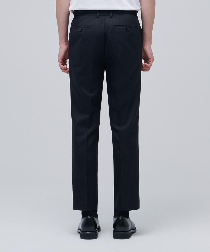 MUSINSA STANDARD Wool Blend Relaxed Tapered Hidden Banding Crop Slacks [Navy]