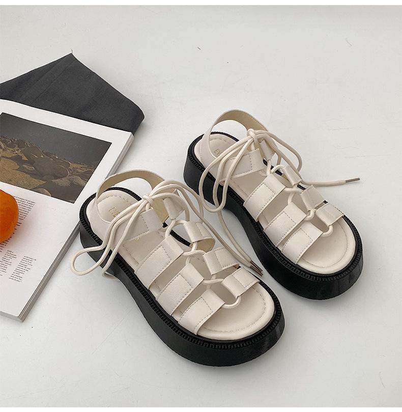 Босоножки на платформе женские летние новые римские туфли французский нишевый дизайн интернет знаменитости в трендовой обуви