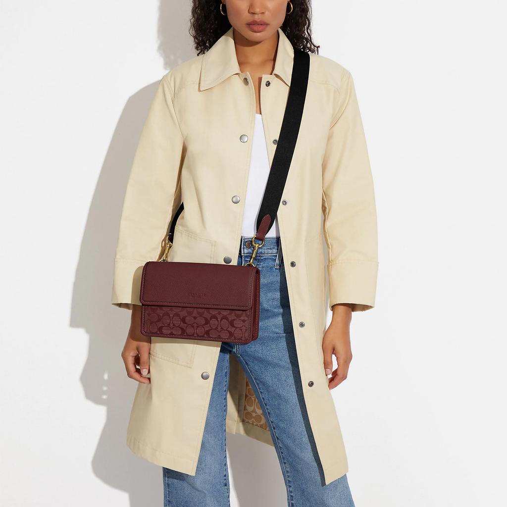 New COACH Turner Fabric With Cow Leather Shoulder Bag, Crossbody Bag Medium Women's Burgundy CH828-B4WN