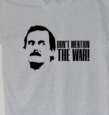 Fawlty Towers Не упоминай войну Футболка Спортивно-серый Унисекс S-5XL ND1412 Унисекс Футболка