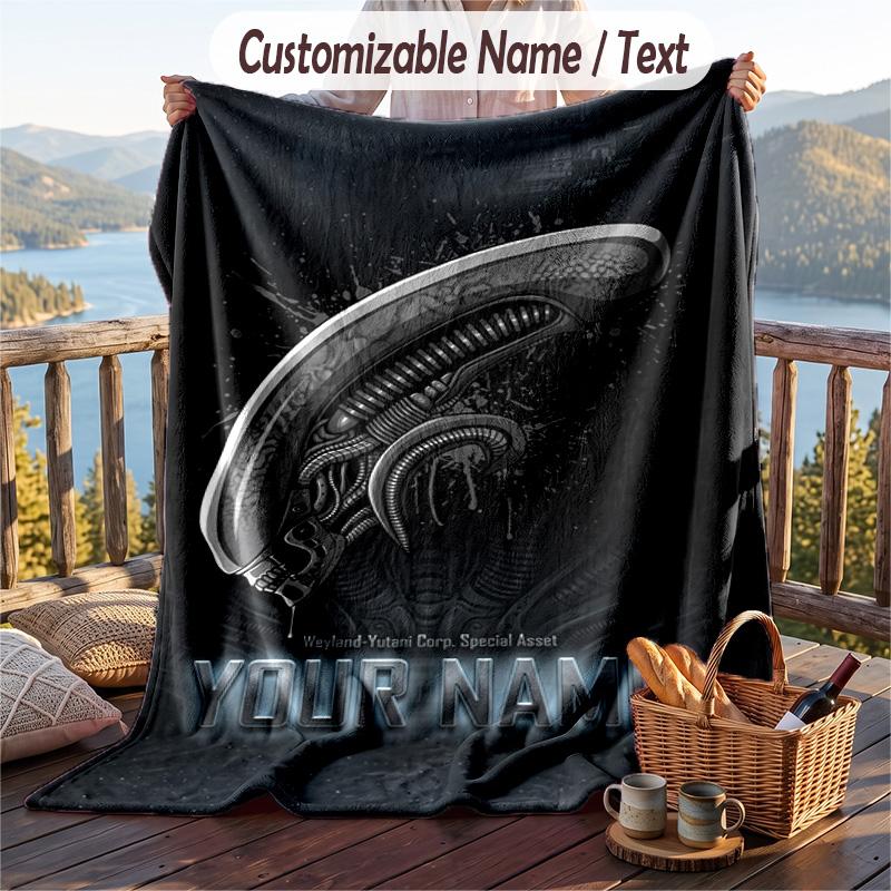 Custom Text Flannel Throw Blanket, Lightweight Cozy Bed Sofa BlanketAlien Xenomorph