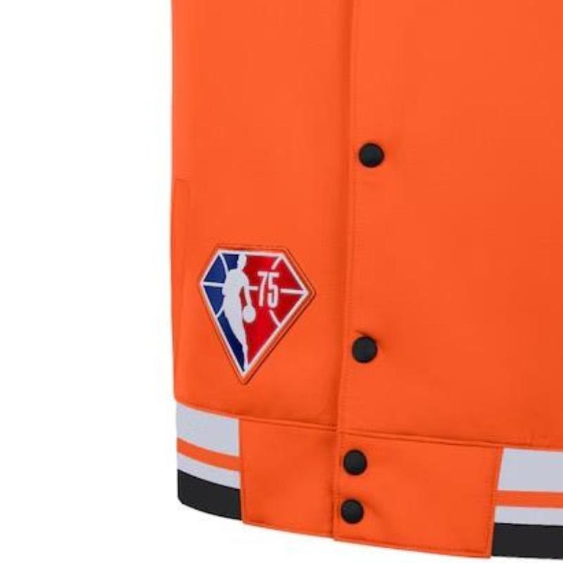 Nike Los Angeles Clippers 75th Anniversary Player Edition Warm-Up ThermaFlex Showtime однобортная куртка с V-образным вырезом и короткими рукавами DB2453-820