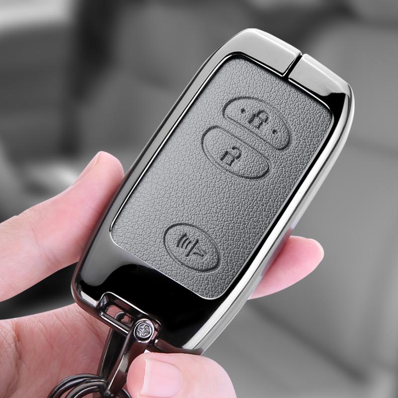 Для Toyota Prius 30 Alpha Aqua Land Cruiser Auris 3 Кнопки Новый Модный Кожаный Сплав Цинка Чехол для Ключей Автомобиля Брелок Кольцо Аксессуары