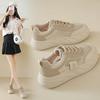 Популярная обувь на платформе женская 2025 новая летняя легкая мягкая подошва не устают ноги универсальная сетчатая спортивная маленькая белая обувь