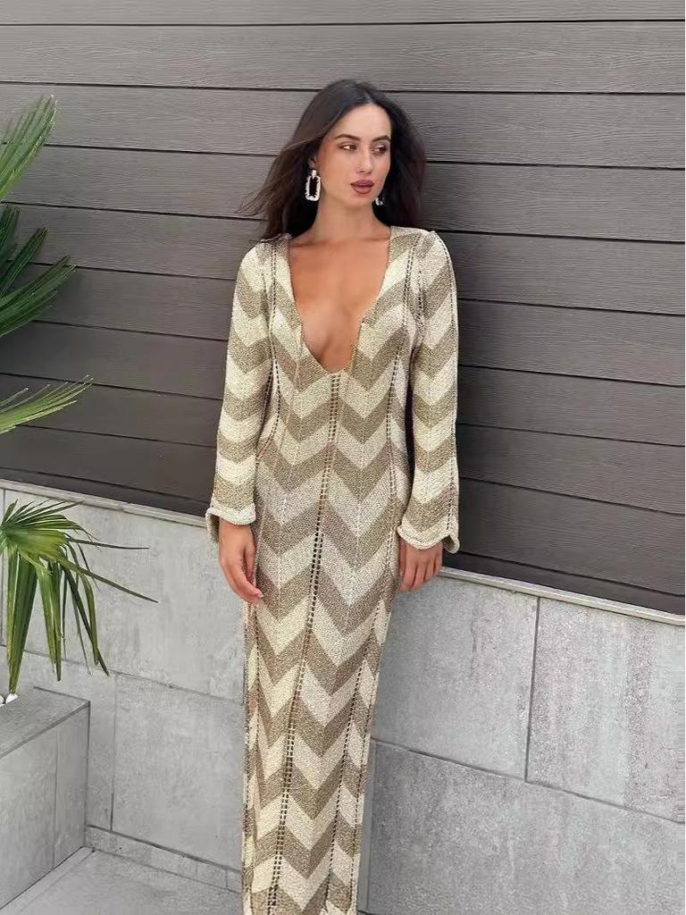 2024 European-American Reversible Tie-up Hollow-Out Slimming Beach Dress