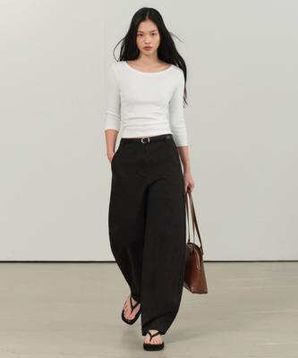 MUSINSA STANDARD ЖЕНСКИЕ Изогнутые брюки чинос [Черный]