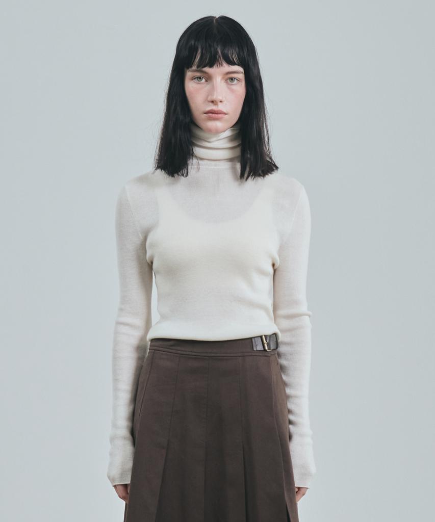 UNIFORM BRIDGE High Gauge Turtle Neck Knit(Women) Ivory