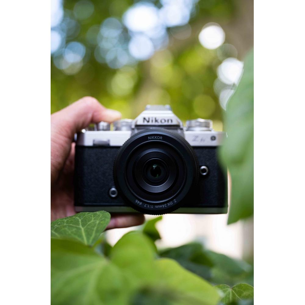 Nikon Wide Angle Single Focus Lens NIKKOR Z DX 24mm F1.7 Z Mount APS-C Black