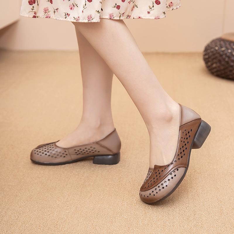 Женская обувь из натуральной кожи 2024 года, новые летние ретро-сандалии с круглым носком и закрытым носком, модные женские туфли на низком каблуке с неглубоким носком