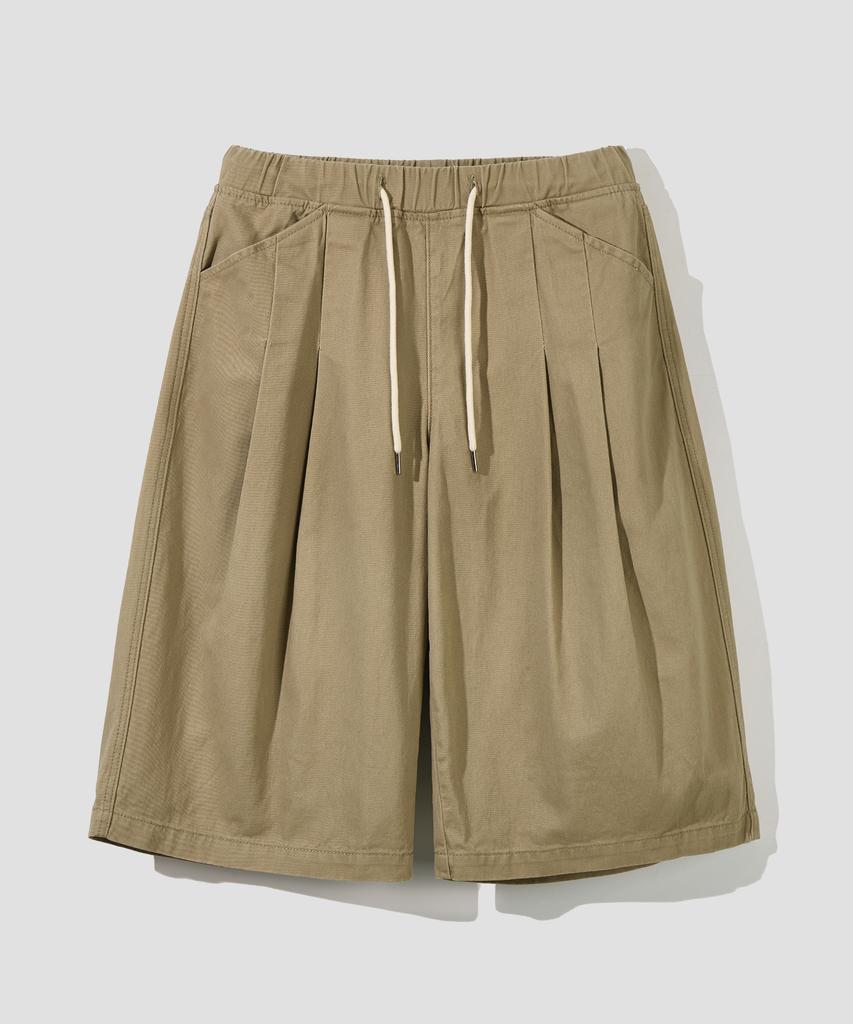 AGOD Double-Pleat Elastic String Bermuda Shorts [Beige]