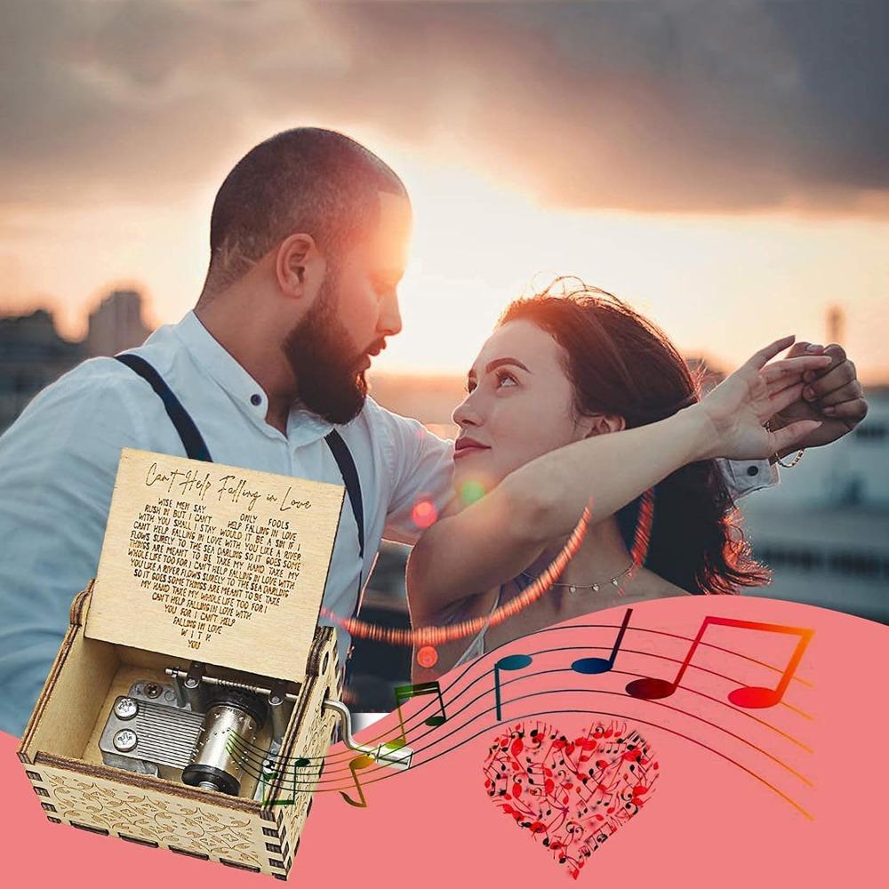 1PC Music Box, Antique Engraved Musical Boxes Case for Love One Wooden Music Box - Gifts for Lover, Boyfriend, Girlfriend, Husband, Wife (WOOD)