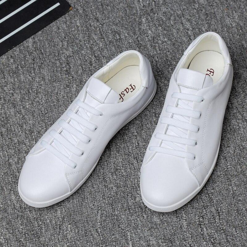 New Men Casual Shoes Men Sneakers Soft Leather Men Shoes  Fashion Male White Shoes Skate Shoes Men Comfy Hip Hop Shoes