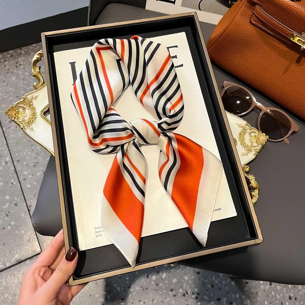 Korean simple high-end silk scarf fashionable, elegant and versatile professional imitation silk small scarf retro printed square scarf women