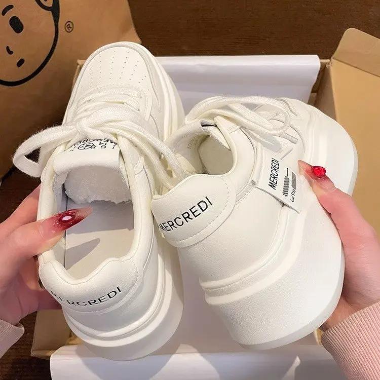 Модная женская спортивная обувь на платформе, красные кроссовки, повседневная женская обувь для тенниса, весна-лето 2024, винтажная обувь для скейтборда в стиле Харадзюку, корейская обувь