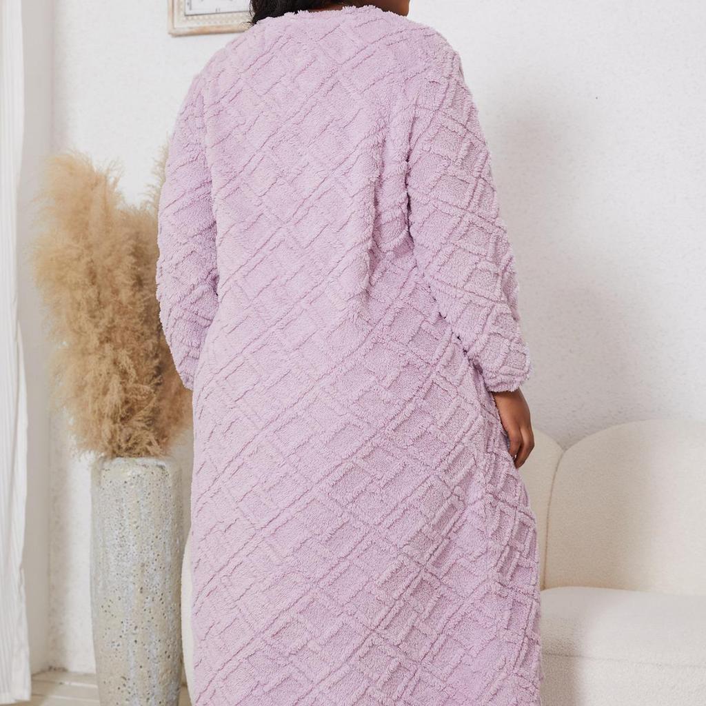 "Comfortable Cotton Velvet Nightgown for Women – Long Sleeve Autumn and Winter Wear"
