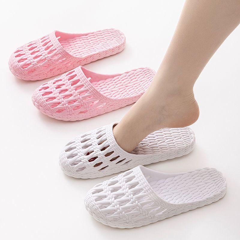 Простые однотонные домашние пластиковые туфли для женщин, дышащие прохладные тапочки на лето