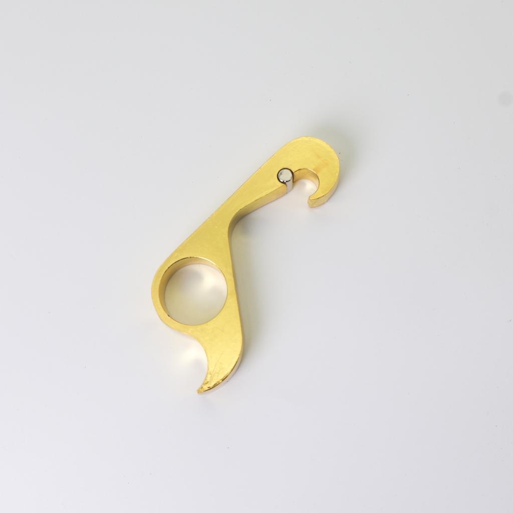 One-handed Bottle Opener Outdoor One-handed Bottle Opener Magnetic Metal Bottle Opener