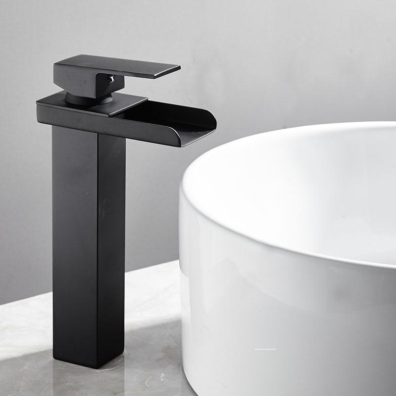 Квадратный Водопадный Настольный Раковины Смеситель Хром/Черный Латунь Ванной Комнаты Раковины Смеситель Горячей и Холодной Воды Смеситель для Раковины Туалетный Смеситель