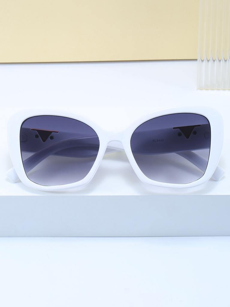 New Sunglasses Fashionable Square Street Photo Woman High-Grade Cat'S-Eye Trend Sunglasses