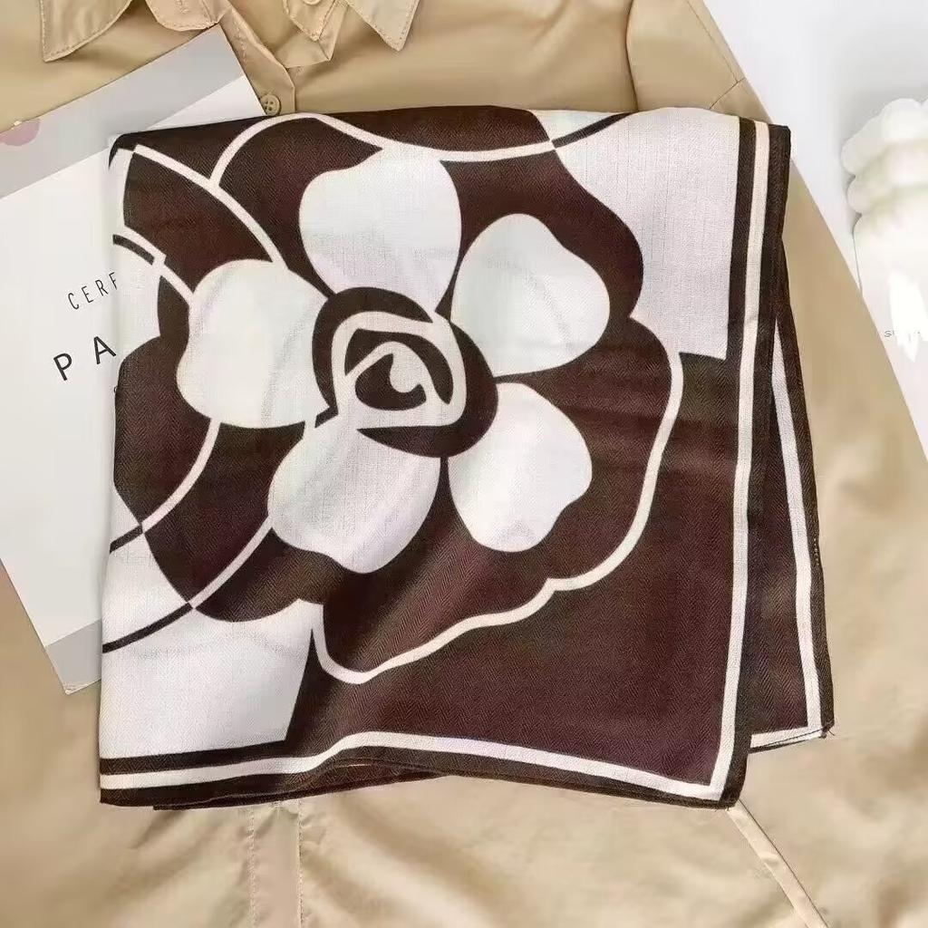 Women'S Spring And Autumn New Cotton Linen Flower Letter Cotton Linen Herringbone Silk Scarf Square Scarf Professional Scarf Scarf