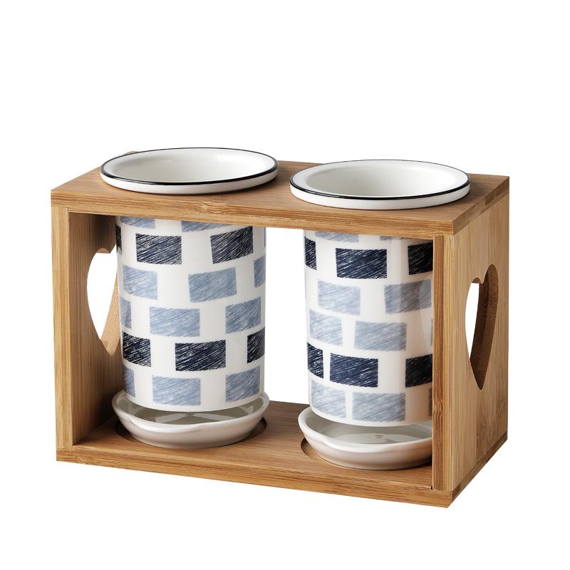 Главная Керамика Набор баночек для специй Комбинация палочек для еды Подставка для слива Масленка Солонка Коробка для приправ Набор из трех предметов Контейнер для специй