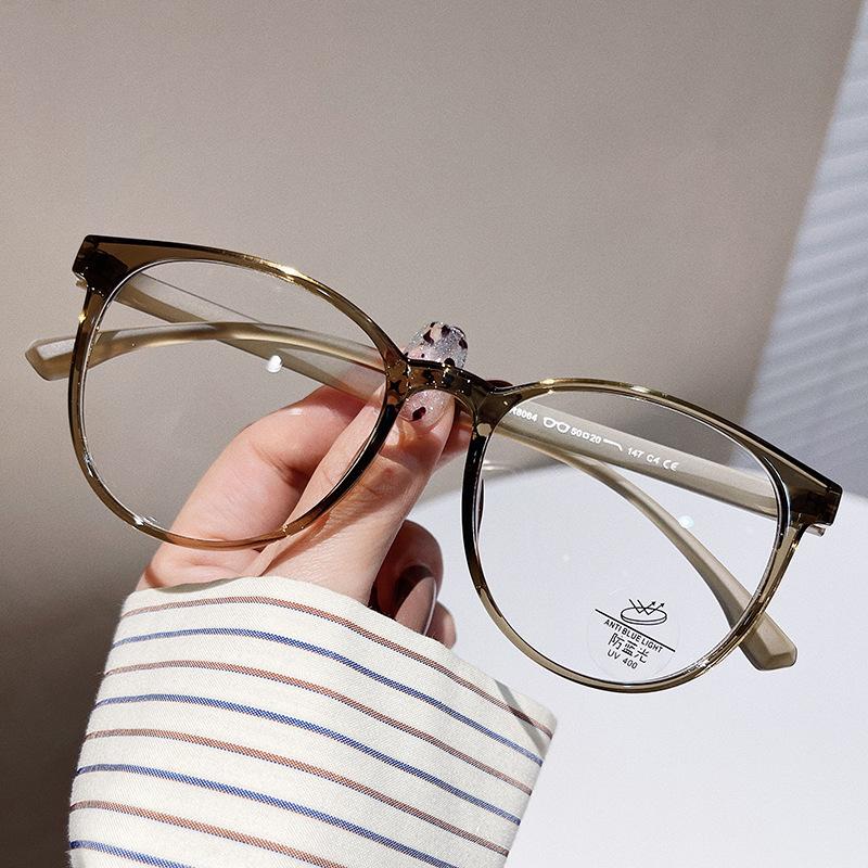 Retro Ultralight Round Reading Glasses Women Fashion Brand Presbyopia Eyewear Anti Blue Light Computer Prescription Glasses