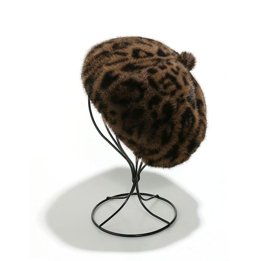 British Vintage Leopard Print Beret With Plush Material For Autumn And Winter Fashion