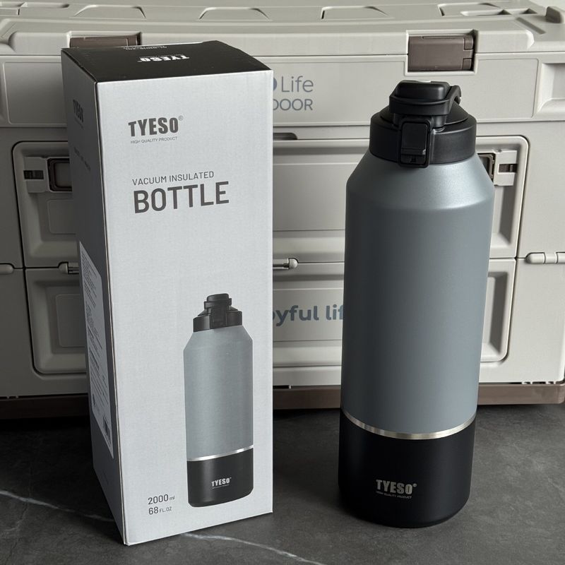 Tyeso304 Stainless Steel Portable Sports Bottle 2000ml Ultra-Large Capacity Thermos Cup Outdoor Portable Direct Drinking Cup