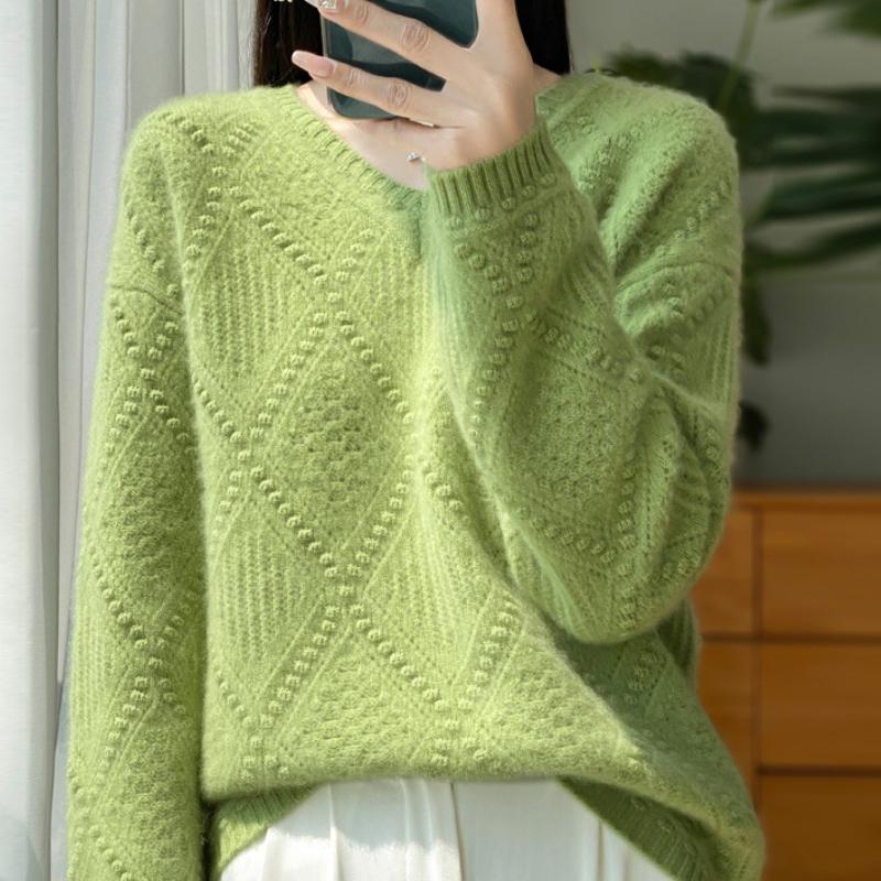 New Cardigan for Women In Autumn and Winter, Seven-needle Thickened V-neck Knitted Pullover Long-sleeved Sweater Base Shirt Warm Top