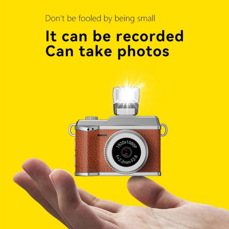 Retro Keychain Camera 0.96 Inch Screen High Definition 1080P With Flash Portable For Students Sports And Life Recording