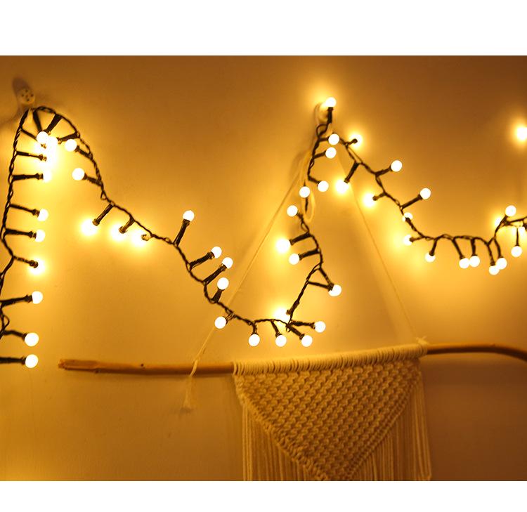 Chibi Maruko-chan Solar-Powered Outdoor String Lights: White and Colored Ball Decorative Lights, Waterproof for Camping and New Year Festivities.