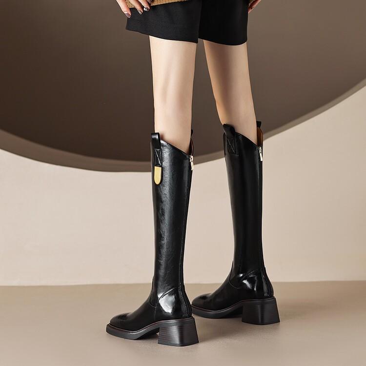 Winter New Fashion High Boots Women's Velvet Knight Boots Small Man But Knee Boots Metal Buckle