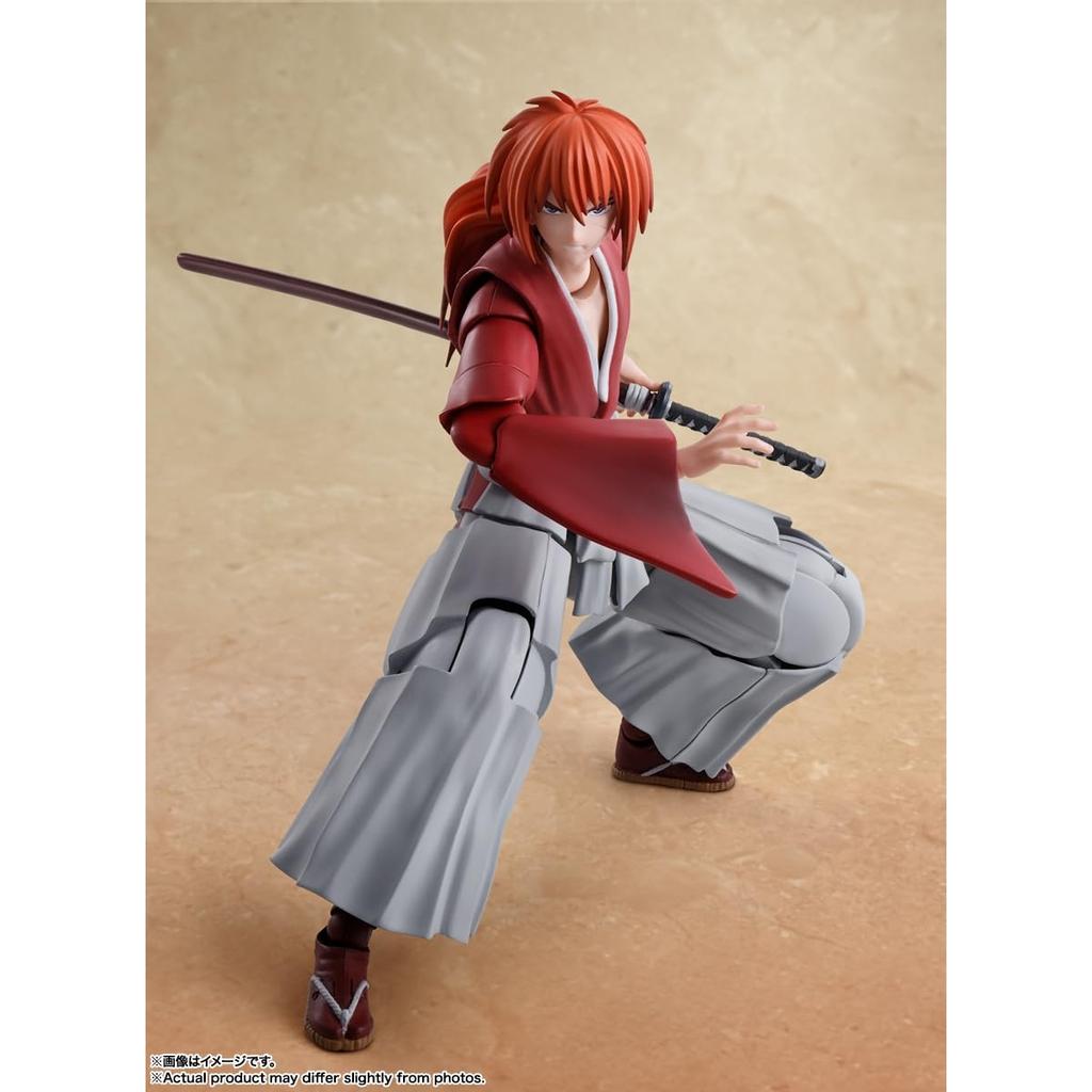 С.Х.. Фигурка Figuarts Rurouni Kenshin -Meiji Swordsman- Kenshin Himura 135 мм из ПВХ и АБС окрашенная