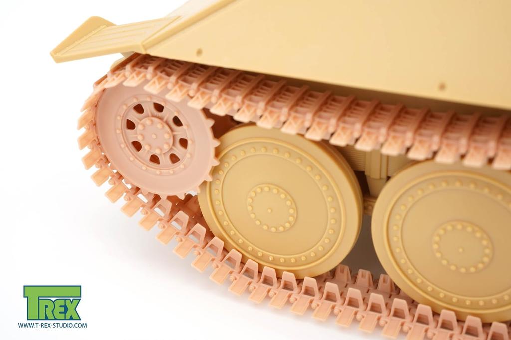 Детали пластиковой модели немецкой САУ Hetzer Winterkette со стартовым колесом T-Rex 1/35 (для Тамии) TR85066-1