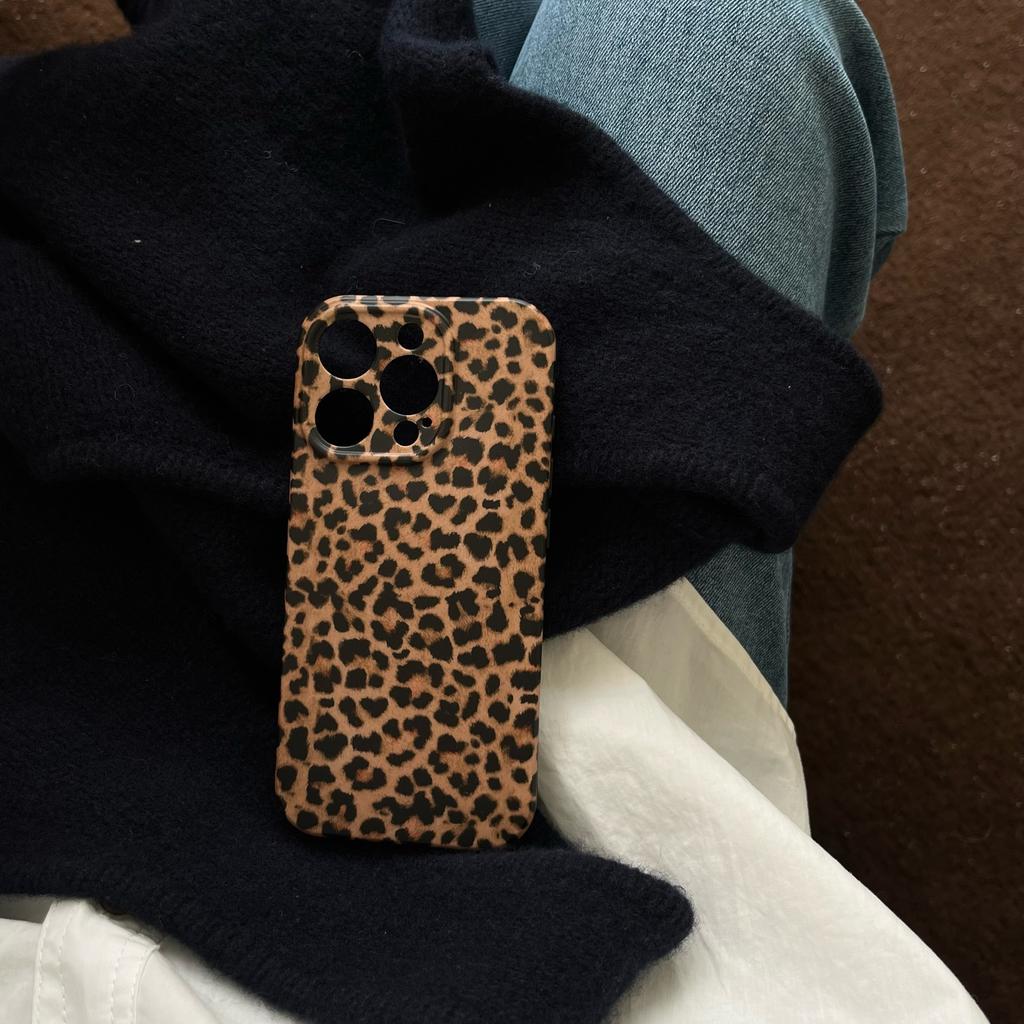 For iPhone 15 Pro Case Retro Leopard Print TPU Phone Cover