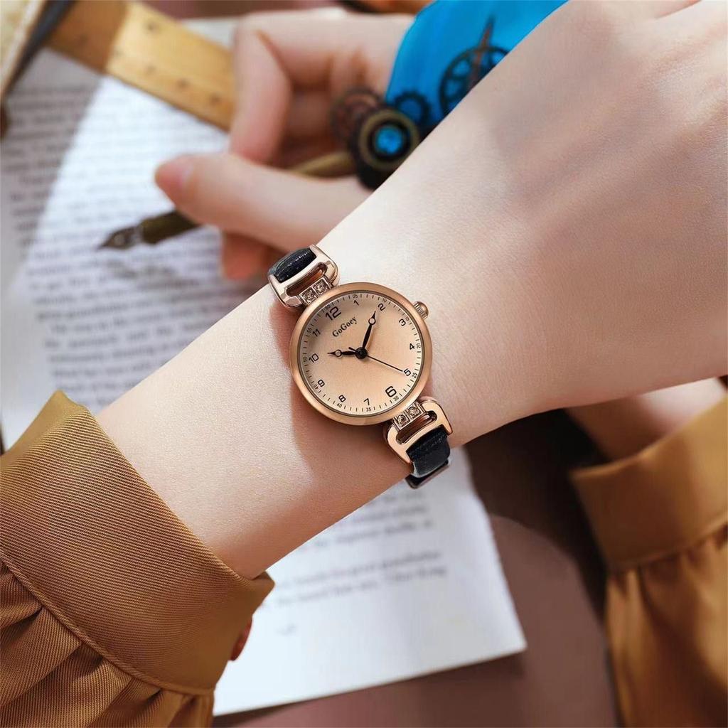 Women Fashion Leather Watch