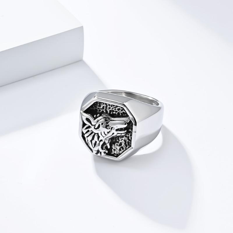 Vintage Hip Hop Wolf Head Titanium Steel Ring for Men Fashion Personalised Jewellery