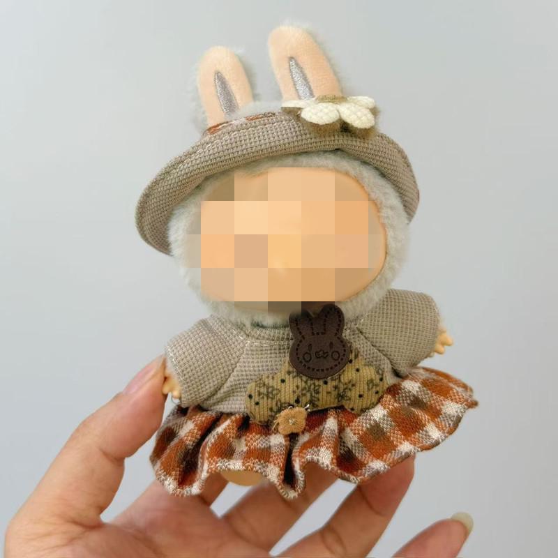 Подвеска Лабубу: Коробка-сюрприз с детской одеждой - 17 см винил «Макарон».