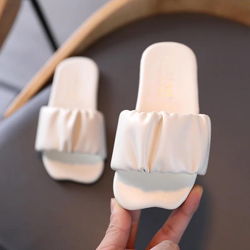 Сандалии для девочек, детские летние пляжные сандалии, плиссированные оборки, милые детские тапочки принцессы для купания, плавания в помещении и на открытом воздухе, новинка