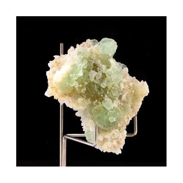 Pierres et Minéraux. Fluorite. 393.5 ct. Hardy Mine, Black Mountains, Arizona, USA.