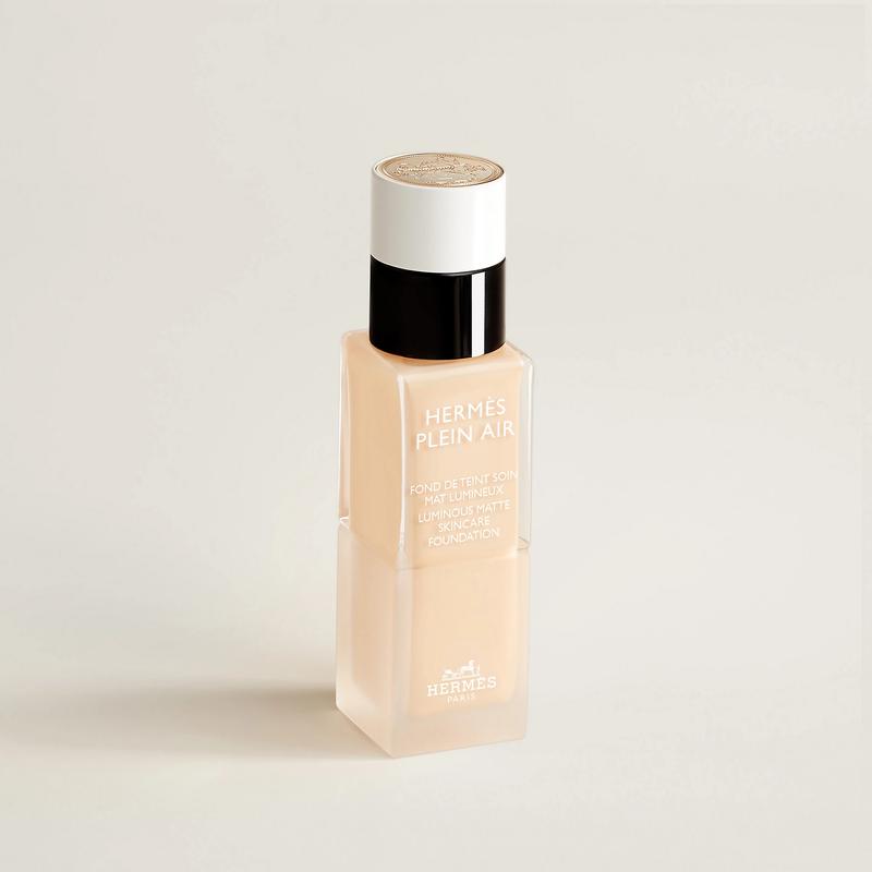 Hermes HERMESPlein Air Yingze Soft Light Liquid Foundation Lightweight Natural Matte 33942672 2026-#05C